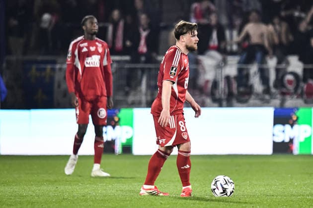 FOOTBALL : AJ Auxerre vs Stade Brestois 29 - Ligue 1 - JournÃ e 27 - 21 03 2026 Deceptions de Hugo Magnetti (Stade Brestois) aprÃ s le but de Danny Namaso (AJ Auxerre) AuxerreFrance  Copyright: xBaptistexAutissierx