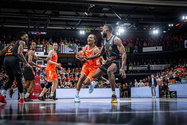 1 Basketball Bundesliga, easyCredit BBL, Season 2025 2026, Men, Main Round, 25 Matchday, 21 03 2026, RASTA Vechta NINERS Chemnitz Alonzo Verge 11 RASTA Vechta in action Vechta RASTA Dome Lower Saxony Germany