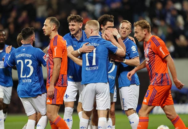 21 03 2026, Soccer 2 Bundesliga, SV Darmstadt 98 FC Schalke 04, v l , Goal celebration, celebrate the goal DFL DFB REGULATIONS PROHIBIT ANY USE OF PHOTOGRAPHS AS IMAGE SEQUENCES AND OR QUASI VIDEO xdcx Copyright: HMBxMedia Claus