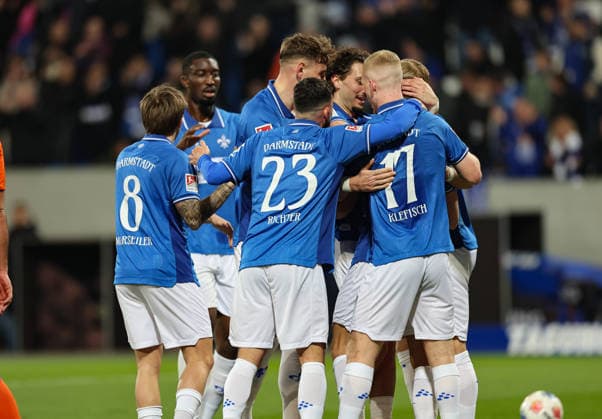21 03 2026, Soccer 2 Bundesliga, SV Darmstadt 98 FC Schalke 04, v l , Goal celebration, celebrate the goal DFL DFB REGULATIONS PROHIBIT ANY USE OF PHOTOGRAPHS AS IMAGE SEQUENCES AND OR QUASI VIDEO xdcx Copyright: HMBxMedia Claus