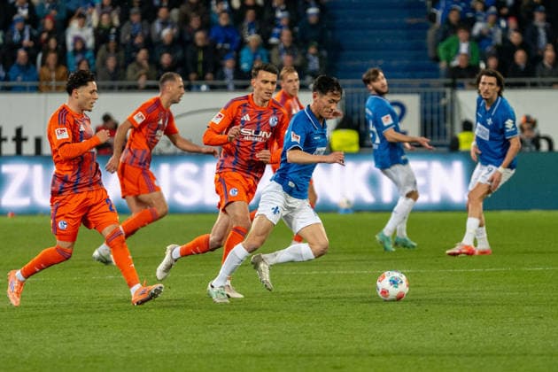 2 Bundesliga SV Darmstadt 98 vs FC Schalke 04, Merck Stadion am Böllenfalltor, 21 03 2026 On the ball Hiroki Akiyama SV Darmstadt 98, 16 2 Bundesliga SV Darmstadt 98 vs FC Schalke 04, Merck Stadion am Böllenfalltor, 21 03 2026 DFB DFL REGULATIONS PROHIBIT ANY USE OF PHOTOGRAPHS AS IMAGE SEQUENCES AND OR QUASI VIDEO Copyright: xBEAUTILUSxSPORTS Hillx