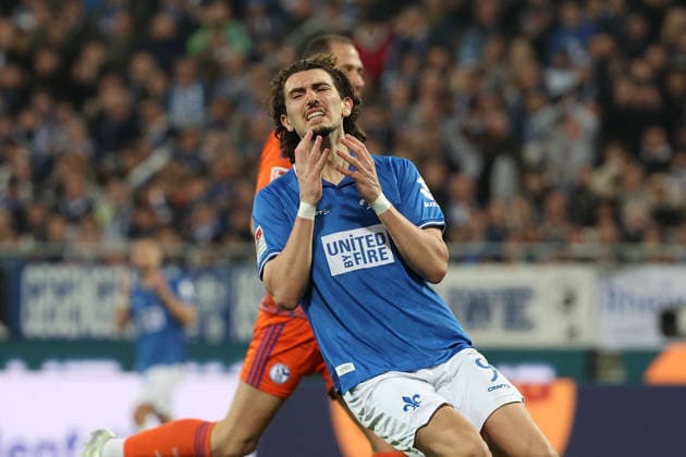 2025 03 21 xjfx Soccer 2 Bundesliga SV Darmstadt 98 FC Schalke 04 v l , Fraser Hornby SV Darmstadt 98 disappointed, disappointed looking, dissapointed, sad, frustrated, frustrated, frustrated DFL DFB REGULATIONS PROHIBIT ANY USE OF PHOTOGRAPHS AS IMAGE SEQUENCES AND OR QUASI VIDEO Copyright: JoaquimxFerreira
