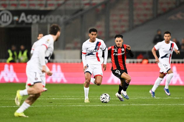 OGC Nice v Paris Saint-Germain - Ligue 1 McDonald s 2025 2026 24 Senny MAYULU (psg) - 10 Sofiane DIOP (ogcn) during the Ligue 1 McDonald s match between Nice and Paris Saint-Germain at Allianz Riviera on March 21, 2026 in Nice, France. Nice France  Copyright: xFEPx 776348332