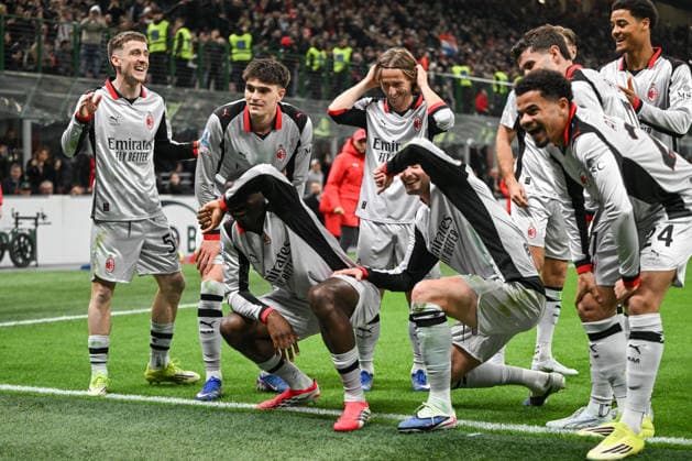 AC Milan v Torino FC - Serie A Youssouf Fofana and the AC Milan team celebrate after a goal during the Italian Serie A football match between AC Milan and Torino FC at Giuseppe Meazza San Siro Stadium in Milan, Italy, on February 21, 2023. Milano Italy  Copyright: xTizianoxBallabiox originalFilename:ballabio-acmilana260321_npxRU.jpg