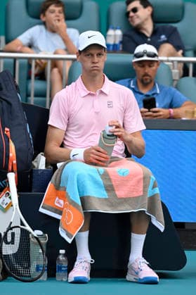 March 21, 2026, Miami Gardens, Florida, USA: Jannik Sinner (ITA) plays in 2nd round MenÃ¢â‚¬â ¢s Singles match at the Miami Open on March 21, 2026, at Hard Rock Stadium in Miami Gardens, Florida. Miami Gardens USA - ZUMAsd3_ 20260321_znp_sd3_023 Copyright: xMichelexEvexSandbergx