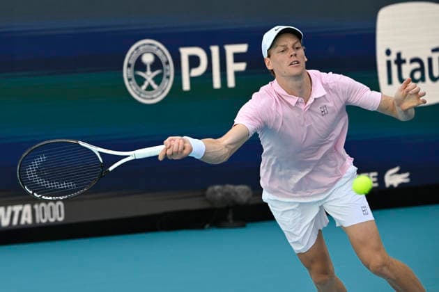 March 21, 2026, Miami Gardens, Florida, USA: Jannik Sinner (ITA) plays in 2nd round MenÃ¢â‚¬â ¢s Singles match at the Miami Open on March 21, 2026, at Hard Rock Stadium in Miami Gardens, Florida. Miami Gardens USA - ZUMAsd3_ 20260321_znp_sd3_024 Copyright: xMichelexEvexSandbergx