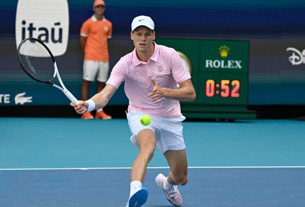 March 21, 2026, Miami Gardens, Florida, USA: Jannik Sinner (ITA) plays in 2nd round MenÃ¢â‚¬â ¢s Singles match at the Miami Open on March 21, 2026, at Hard Rock Stadium in Miami Gardens, Florida. Miami Gardens USA - ZUMAsd3_ 20260321_znp_sd3_041 Copyright: xMichelexEvexSandbergx