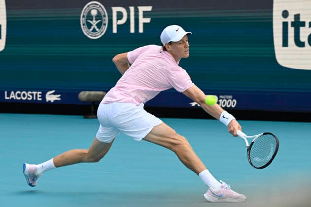 March 21, 2026, Miami Gardens, Florida, USA: Jannik Sinner (ITA) plays in 2nd round MenÃ¢â‚¬â ¢s Singles match at the Miami Open on March 21, 2026, at Hard Rock Stadium in Miami Gardens, Florida. Miami Gardens USA - ZUMAsd3_ 20260321_znp_sd3_050 Copyright: xMichelexEvexSandbergx