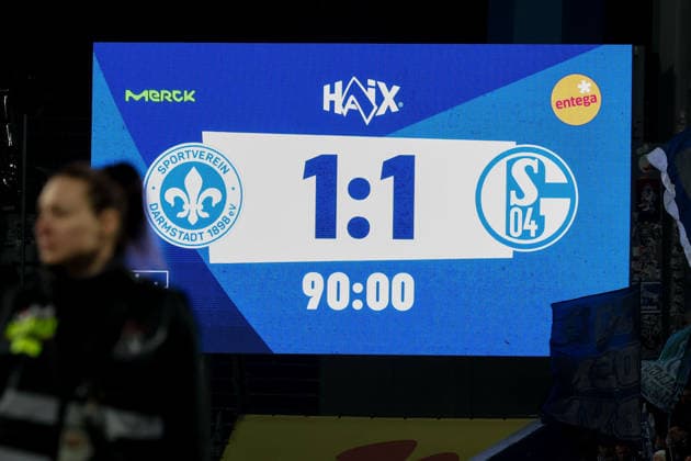 2025 03 21 xjfx Soccer 2 Bundesliga SV Darmstadt 98 FC Schalke 04 v l , Scoreboard Final Results DFL DFB REGULATIONS PROHIBIT ANY USE OF PHOTOGRAPHS as IMAGE SEQUENCES and or QUASI VIDEO Copyright: JoaquimxFerreira