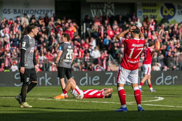Cottbus, Germany 21 March 2026 3 Liga 2025 2026 FC Energie Cottbus v SSV Ulm 1846 Pictured from left Tolcay Cigerci Energie Cottbus and Can Moustfa Energie Cottbus annoyed at missed opportunity DFB regulations prohibit any use of photographs as image sequences and or quasi video LEAG Energie Stadion Brandenburg Copyright: xFotostandx xWeilandx