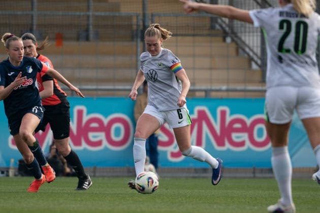 SINSHEIM, GERMANY - MARCH 21: Janina Minge (6 VfL Wolfsburg Frauen) during the Google Pixel Frauen-Bundesliga between TSG Hoffenheim and VfL Wolfsburg at Dietmar-Hopp-Stadion on March 21, 2026 in Sinsheim, Germany. (Photo by Qianru Zhang Press Photo) Copyright: xQianruxZhang SPPx Sportspressphoto_SPR115540
