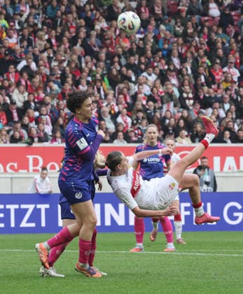 Stuttgart , Soccer Women 2 Bundesliga , VfB Stuttgart vs 1 FSV Mainz 05 , right Dafina Redzepi VfB