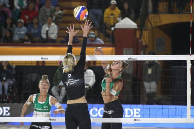 March 21, 2026, Tlaxcala, Ciudad de Mexico, Mexico: Aine Raupelyte of Lithuania spikes the ball against Alisa Batenhorts of United States during the Semifinals match of the 2026 Women s Volleyball World Beach Pro Tour between Lithuania and United States. on March 21, 2026 in Tlaxcala, Mexico. WomenÃ¢â‚¬â ¢S 2026 Volleyball World Beach Pro Tour- Semifinals  - ZUMAe321 20260321_zsa_e321_225 Copyright: xEssenexHernandezx