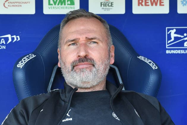 Soccer 2 Bundesliga 27 Matchday VfL Bochum Holstein Kiel on 22 02 2026 at Vonovia Ruhrstadion in Bochum Tim Walter Coach Head Coach Kiel DFL regulations prohibit any use of photographs as image sequences and or quasi video xRx