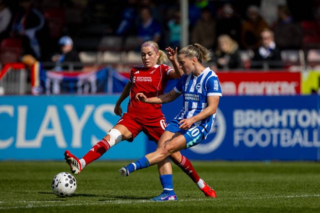 Football - FA Women™s Super League - Brighton & Hove Albion FC Women v Liverpool FC Women CRAWLEY, ENGLAND - Sunday, March 22, 2026: Liverpool s Denise O Sullivan challenges Brighton & Hove Albion s Jelena ÄaankoviÄ‡ (R) during the FA Women™s Super League match between Brighton & Hove Albion FC Women and Liverpool FC Women at Broadfield Stadium. (Photo by David Rawcliffe Propaganda) CRAWLEY Broadfield Stadium WEST SUSSEX ENGLAND  Copyright: xPropagandax P2026-03-22-Brighton_W_Liverpool_W-120