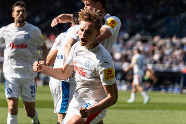 Germany 2 Bundesliga 2025 2026 27 Matchday, VfL Bochum vs Holstein Kiel Sunday, 22 03 2026 Vonovia Ruhr Stadion, North Rhine-Westphalia Goal for 0 1 by Kasper Davidsen Holstein Kiel, 15 Cheers Joy Emotions Goal celebration Copyright: xCelinaxLeiersx