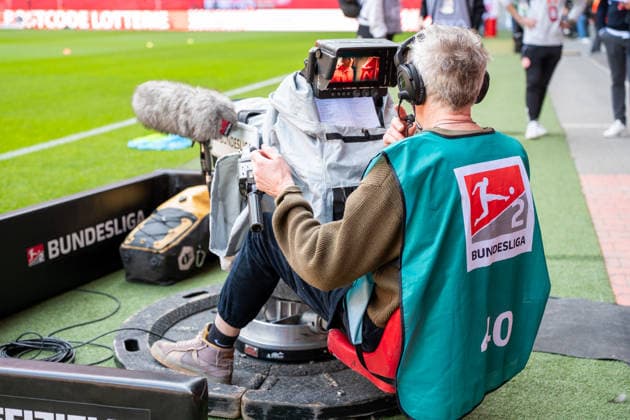 Germany 2 Bundesliga 2025 26 Fortuna Düsseldorf vs Hertha BSC, 27 Matchday 22 03 2026 MERKUR SPIEL ARENA Düsseldorf Bundesliga Cameraman, Media Copyright: xOrhanxHabashx