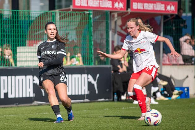 GER, Leipzig, Soccer, Google Pixel Women Bundesliga, 21 Matchday, RB Leipzig vs SC Freiburg in the picture from l Leela Egli SC Freiburg 20 , Nikoline Dudek RB Leipzig 24 , duel, 22 03 2025, RB Leipzig Training Academy Cottaweg Leipzig DFB REGULATIONS PROHIBIT ANY USE OF PHOTOGRAPHS AS IMAGE SEQUENCES AND OR QUASI VIDEO, Copyright: HMBxMedia PaulxFritz