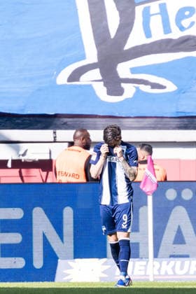 2 Soccer Bundesliga Fortuna Düsseldorf 1895 Hertha BSC Berlin 22 03 2026 Dawid Kownacki Hertha BSC Berlin, 9 shoots the 1 3, but does not cheer against his old club 2 Soccer Bundesliga, Fortuna Düsseldorf 1895 Hertha BSC Berlin, Düsseldorf, Merkur Spiel Arena on 22 03 2026 DFL REGULATIONS PROHIBIT ANY USE OF PHOTOGRAPHS AS IMAGE SEQUENCES AND OR QUASI VIDEO Copyright: xBEAUTIFULxSPORTS Wunderlx