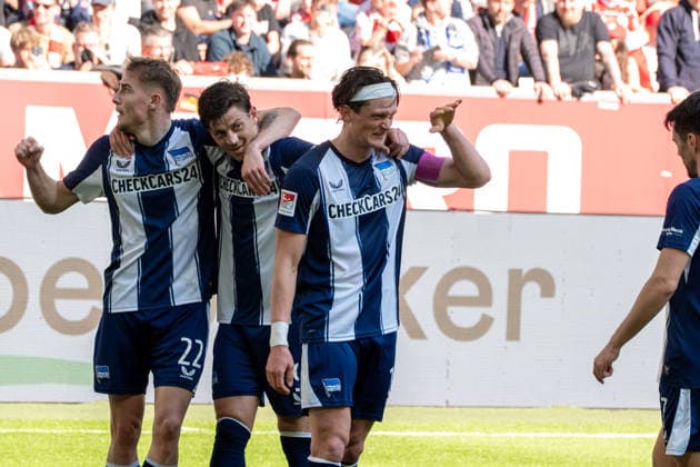 Germany 2 Bundesliga 2025 26 Fortuna Düsseldorf vs Hertha BSC, 27 Matchday 22 03 2026 MERKUR SPIEL ARENA Düsseldorf cheers after his goal for 4 1 Marten Winkler Hertha BSC,22 Cheers, enthusiasm, joy, emotion Copyright: xOrhanxHabashx