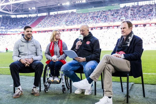 2 Soccer Bundesliga Fortuna Düsseldorf 1895 Hertha BSC Berlin 22 03 2026 Johannes Frey Judoka, Germany , Sandra Mikolaschek Para Table Tennis, Germany and Dr. Stephan Keller Lord Mayor of Düsseldorf in conversation with Andre Scheidt stadium spokesman Fortuna Düsseldorf OlympiJA, Bid Olympia 2036, 2040, 2044, Referendum 2 Soccer Bundesliga, Fortuna Düsseldorf 1895 Hertha BSC Berlin, Düsseldorf, Merkur Spiel Arena on 22 03 2026 DFL REGULATIONS PROHIBIT ANY USE OF PHOTOGRAPHS AS IMAGE SEQUENCES AND OR QUASI VIDEO Copyright: xBEAUTIFULxSPORTS Wunderlx