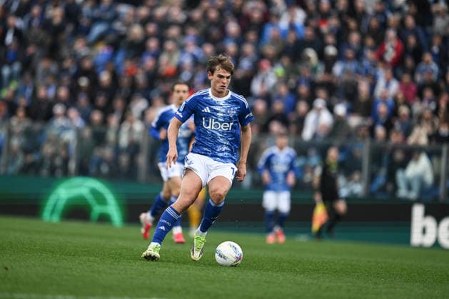 CALCIO - Serie A - Como 1907 vs Pisa SC Nico Paz of Calcio Como in action during the Italian Serie A football match between Calcio Como and Pisa Sporting Club on March 22, 2026 at the Giuseppe Senigallia stadium in Como, Italy Photo Tiziano Ballabio Como Italy  Copyright: xIPAxSport ABACAx