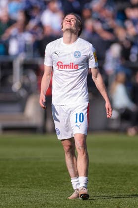 22 03 2026, Soccer, 2 Bundesliga, Matchday 27, VfL Bochum 1848 Holstein Kiel Jonas Therkelsen Holstein Kiel celebrates the goal for 2 3 Bochum Vonovia Ruhrstadion NRW Germany xRHR PHOTO DEx Copyright: DennisxEwert RHR-FOTOx RHR-FOTO DE