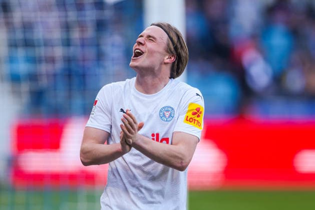 22 03 2026, Soccer, 2 Bundesliga, Matchday 27, VfL Bochum 1848 Holstein Kiel Jonas Therkelsen Holstein Kiel celebrates the goal for 2 3 Bochum Vonovia Ruhrstadion NRW Germany xRHR PHOTO DEx Copyright: DennisxEwert RHR-FOTOx RHR-FOTO DE