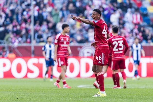 2 Soccer Bundesliga Fortuna Düsseldorf 1895 Hertha BSC Berlin 22 03 2026 Sima Suso Fortuna Düsseldorf, 46 roars 2 Soccer Bundesliga, Fortuna Düsseldorf 1895 Hertha BSC Berlin, Düsseldorf, Merkur Spiel Arena on 22 03 2026 DFL REGULATIONS PROHIBIT ANY USE OF PHOTOGRAPHS AS IMAGE SEQUENCES AND OR QUASI VIDEO Copyright: xBEAUTIFULxSPORTS Wunderlx