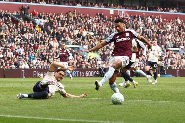 Ollie Watkins of Aston Villa chance. Aston Villa v West Ham United, Premier League, Football, Villa Park, Birmingham, UK - 22 Mar 2026Birmingham Villa Park United Kingdom EDITORIAL USE ONLY No use with unauthorised audio, video, data, fixture lists, club league logos or live services. Online in-match use limited to 120 images, no video emulation. No use in betting, games or single club league player publications. Copyright: xRyanxBrowne Shutterstockx 16783328av