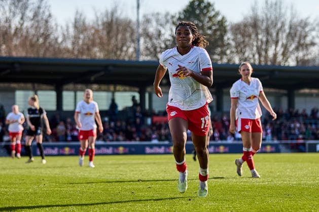 22 03 2026, GER, Womens soccer, BL, 2025 2026, RB Leipzig SC Freiburg Delice Boboy 17, RB Leipzig , cheering after 2 0 Leipzig training center of the Red Bull Saxony Germany