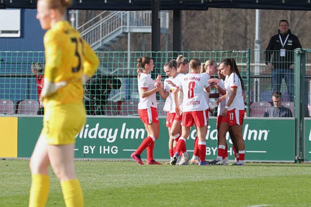 Google Pixel Womens Bundesliga, RB Leipzig SC Freiburg 22 03 2026 Goal Celebration after the goal to 2 0 by Delice Boboy 17, RB Leipzig Football, Google Pixel Womens Bundesliga, Season 2025 2026, 21 Matchday RB Leipzig vs SC Freiburg on 22 03 2026, Training Center Cottaweg, Leipzig DFB REGULATIONS PROHIBIT ANY USE OF PHOTOGRAPHS AS IMAGE SEQUENCES AND OR QUASI VIDEO Copyright: xBEAUTIFULxSPORTS JanxKaeferx