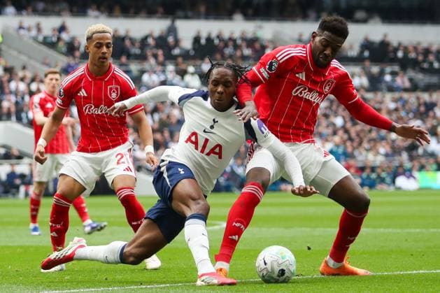 Mathys Tel of Tottenham Hotspur is challenged by Ibrahim SangarÃ of Nottingham Forest Tottenham Hotspur v Nottingham Forest, Football, Premier League, Tottenham Hotspur Stadium, London, UK - 22 03 2026 EDITORIAL USE ONLY No use with unauthorised audio, video, data, fixture lists (outside the EU), club league logos or live services. Online in-match use limited to 45 images (+15 in extra time). No use to emulate moving images. No use in betting, games or  Copyright: xAnthonyxHanc Shutterstockx 16785849p