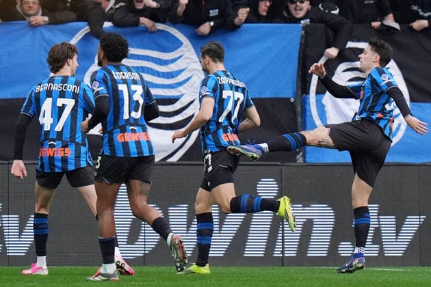 Atalanta™s Davide Zappacosta celebrates after scoring 1-0 during the Serie A soccer match between Atalanta and Hellas Verona at the New Balance Arena in Bergamo , north Italy - Sunday , March 22 , 2026. - Soccer .  Copyright: xSpada LaPressex