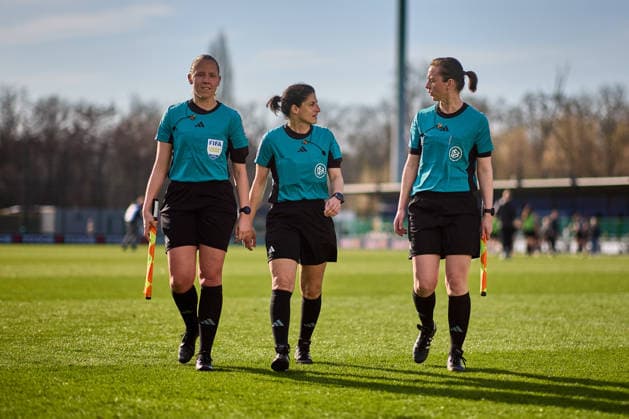 22 03 2026, GER, Womens soccer, BL, 2025 2026, RB Leipzig SC Freiburg Referee team of the match around main referee Dr Riem Hussein Leipzig Training Center of the Red Bull Saxony Germany