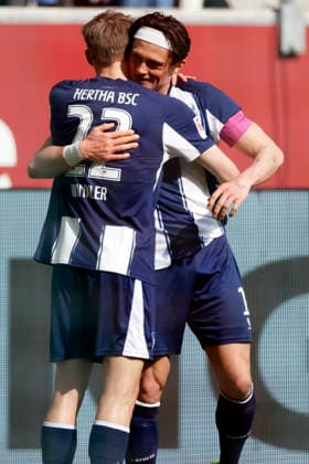 REESE Fabian Kapitaen Team Hertha BS cheers with WINKLER Marten 2 Soccer Bundesliga Season 2025 2026 Match Fortuna Duesseldorf Hertha BSC 2 5 on 22 03 2026 in Duesseldorf DFL REGULATIONS PROHIBIT ANY USE OF PHOTOGRAPHS as IMAGE SEQUENCES and or QUASI VIDEO Copyright: xLacixPerenyix