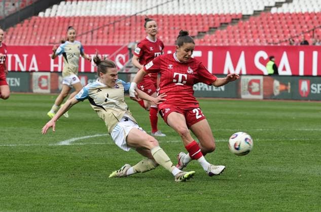 22 03 2026 Soccer Season 2025 2026 1 Women Soccer Bundesliga 21 Matchday 1 FC Nürnberg FCN Club 1 FC Köln Sportfoto Zink DaMa xdaxmax Nastassja Lein 24, 1 FC Nürnberg FCN with shot on goal gg Laura Feiersinger 27, 1 FC Köln