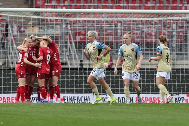 22 03 2026 Soccer Season 2025 2026 1 Womens Soccer Bundesliga 21 Matchday 1 FC Nuremberg FCN Club 1 FC Cologne Sportfoto Zink DaMa xdaxmax Cheering joy Goal celebration after goal to 0 1 Laura Donhauser 25, 1 FC Cologne and team Team cheers happy Goal scorer Laura Donhauser 25, 1 FC Cologne Aneta Polaskova 26, 1 FC Nuremberg FCN Franziska Mai 18, 1 FC Nuremberg FCN Luisa Guttenberger 4, 1 FC Nuremberg FCN disappointed Disappointment