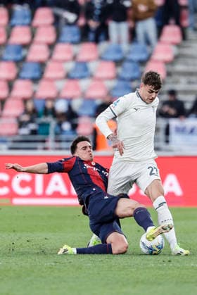 March 22, 2026, Bologna, BOLOGNA: Bologna s Nikola Moro (L) and Lazio s Daniel Maldini in action during the Italian Serie A soccer match Bologna FC vs SS Lazio FC at Renato Dall Ara stadium in Bologna, Italy, 22 March 2026. ANSA SERENA CAMPANINI. Soccer: Serie A ; Bologna-Lazio  - ZUMAa110 20260322_zaf_a110_084 Copyright: xSerenaxCampaninix