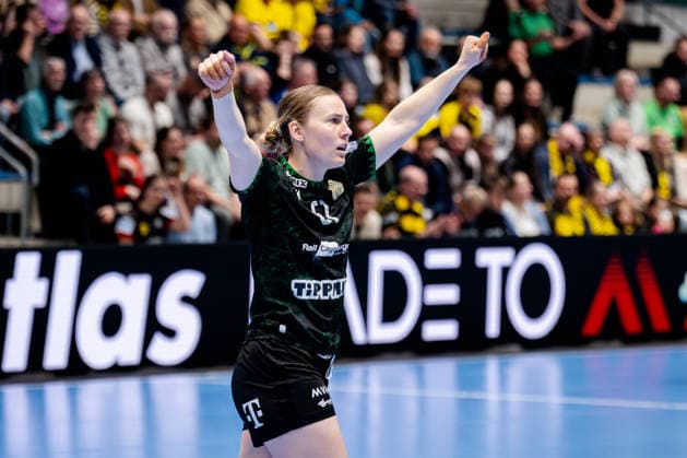 Hamm, 22 03 2026, Handball, Women, EHF Champions League, Play offs, 2025 2026 BVB Borussia Dortmund FTC Rail Cargo Hungaria Vilde Ingstad FTC Rail Cargo Hungaria, 51 cheers after a goal Hamm Westpress Arena NRW Germany