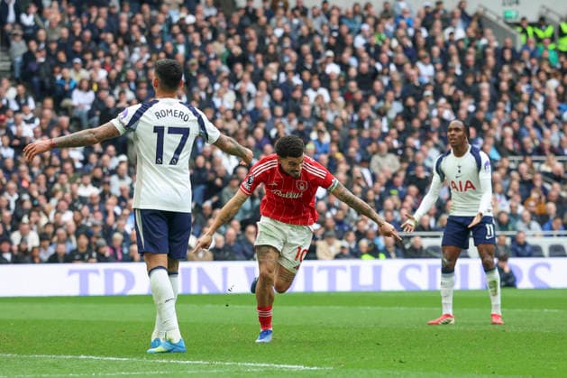 Tottenham Hotspur v Nottingham Forest, Premier League Nottingham Forest midfielder Morgan Gibbs-White (10) scores a GOAL 0-2 and celebrates during the Tottenham Hotspur v Nottingham Forest Premier League match at the Tottenham Hotspur Stadium, London, England on 22 March 2026 Credit: Phil Duncan Every Second Media Editorial use only. All images are copyright Every Second Media Limited. No images may be reproduced without prior permission. All rights reserved. Premier League and Football League images are subject to licensing agreements with Football DataCo Limited. see https: www.football-dataco.com Copyright: xIMAGO EveryxSecondxMediax ESM-1867-0055 PhilxDuncanx xEveryxSecondxMediax