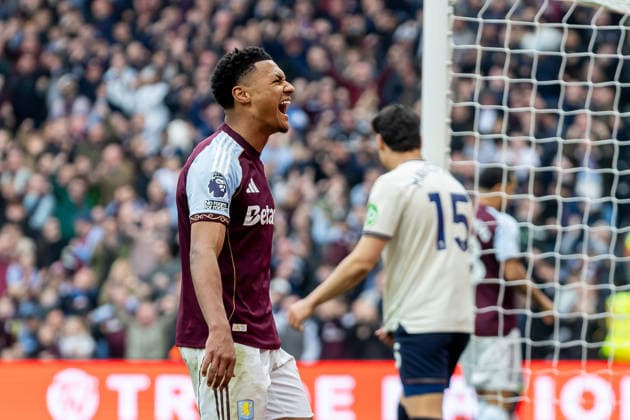 Aston Villa v West Ham United, Premier League GOAL scores 2-0 Aston Villa forward Ollie Watkins (11) scores and celebrates during the Premier League match between Aston Villa and West Ham United at Villa Park, Birmingham, UK on 22 March 2026. Birmingham Villa Park West Midlands UK Editorial use only DataCo restrictions apply See www.football-dataco.com , Copyright: xManjitxNarotrax PSI-23950-0042