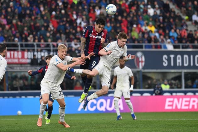 Santiago Castro (Bologna Fc) in action during Bologna FC vs SS Lazio, Italian soccer Serie A match in Bologna, Italy, March 22 2026  Copyright: xGianlucaxRicci IPAxSportx xipa-agency.netx xx IPA_73294250 IPA_Agency_IPA73294250