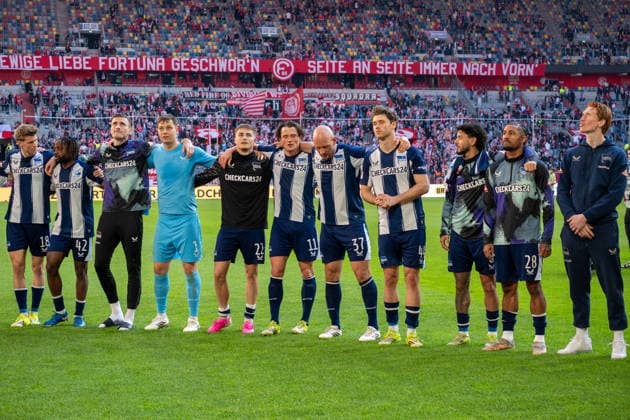 Germany 2 Bundesliga 2025 26 Fortuna Düsseldorf vs Hertha BSC, Matchday 27 22 03 2026 MERKUR SPIEL ARENA Düsseldorf after the win Tjark Ernst Hertha BSC,1 and Toni Leistner Hertha BSC,37 Jeremy Dudziak Hertha BSC,46 Copyright: xOrhanxHabashx