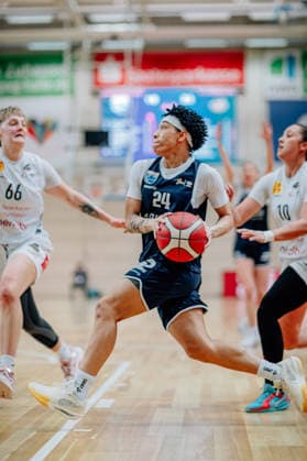 BB 1BL Women Syntainics MBC Lions TK Hannover Luchse Liz Smith GISA Lions MBC during the 2025 2026 season in the DBBL Toyota Bundesliga Syntainics MBC Lions and TK Hannover Luchse at the SWH Arena on March 22, 2026 in Halle Saale, Sachsen Anhalt, Germany