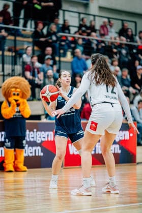 BB 1BL Women Syntainics MBC Lions TK Hannover Luchse Anna Suckstorff GISA Lions MBC during the 2025 2026 season in the DBBL Toyota Bundesliga Syntainics MBC Lions and TK Hannover Luchse at the SWH Arena on March 22, 2026 in Halle Saale, Sachsen Anhalt, Germany