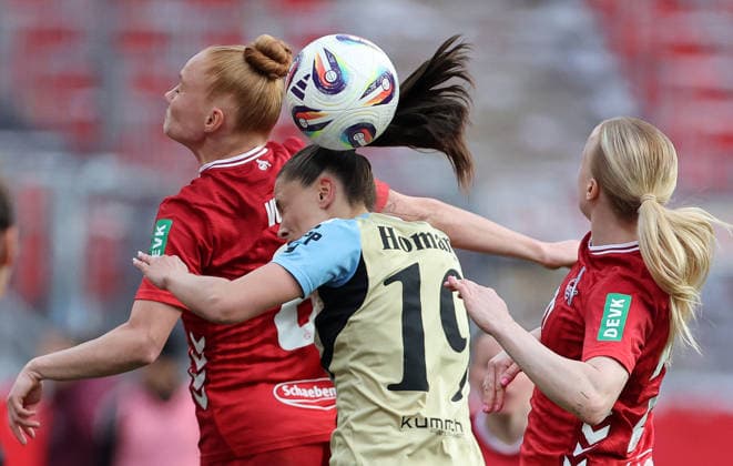 Vogt Laura - Homann Sanja , 1.FC Nürnberg-1.FC Köln Frauen , Frauen Bundesliga , Fußball , in den Max Morlock Stadion, in Nürnberg , Bayern , Deutschland. März 22 , 2026 . Photo by: Davide Elias IPA Photo Pressefoto DENL Copyright: xDavidexEliasx