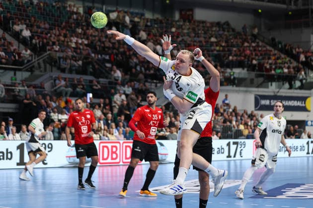 22 03 2026, Handball, International match men, Germany Egypt, ÖVB Arena Bremen Justus Fischer Germany 54 throwing xKamilxWilkowskixPressefotoKochx Bremen Germany