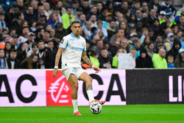 FOOTBALL : Olympique de Marseille VS LOSC - Ligue 1 McDonald s - 22 03 2026 Facundo Medina (OM) - Ligue 1 McDonald™s match between Olympique de Marseille and LOSC on March 22, 2026 at the Orange Velodrome Stadium in Marseille. MarseilleFrance  Copyright: xWilliamxCannarellax