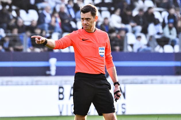 FOOTBALL : Paris FC vs Le Havre AC - Ligue 1 - JournÃ e 27 - 22 03 2026 Clement Turpin (Arbitre central) ParisFrance  Copyright: xBaptistexAutissierx